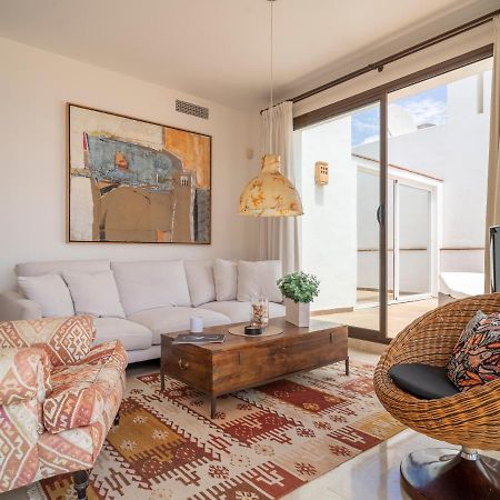 Sanders Alcaidesa - Great Two-Bedroom Apartment With Terrace ภายนอก รูปภาพ
