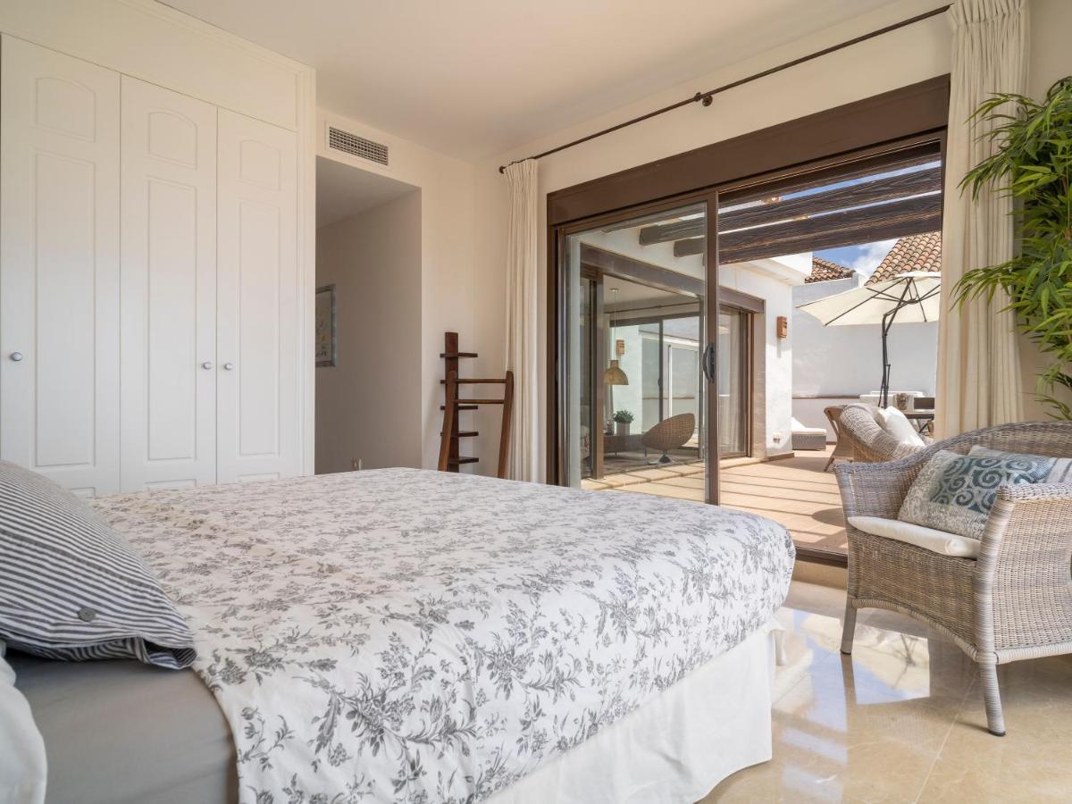 Sanders Alcaidesa - Great Two-Bedroom Apartment With Terrace ภายนอก รูปภาพ