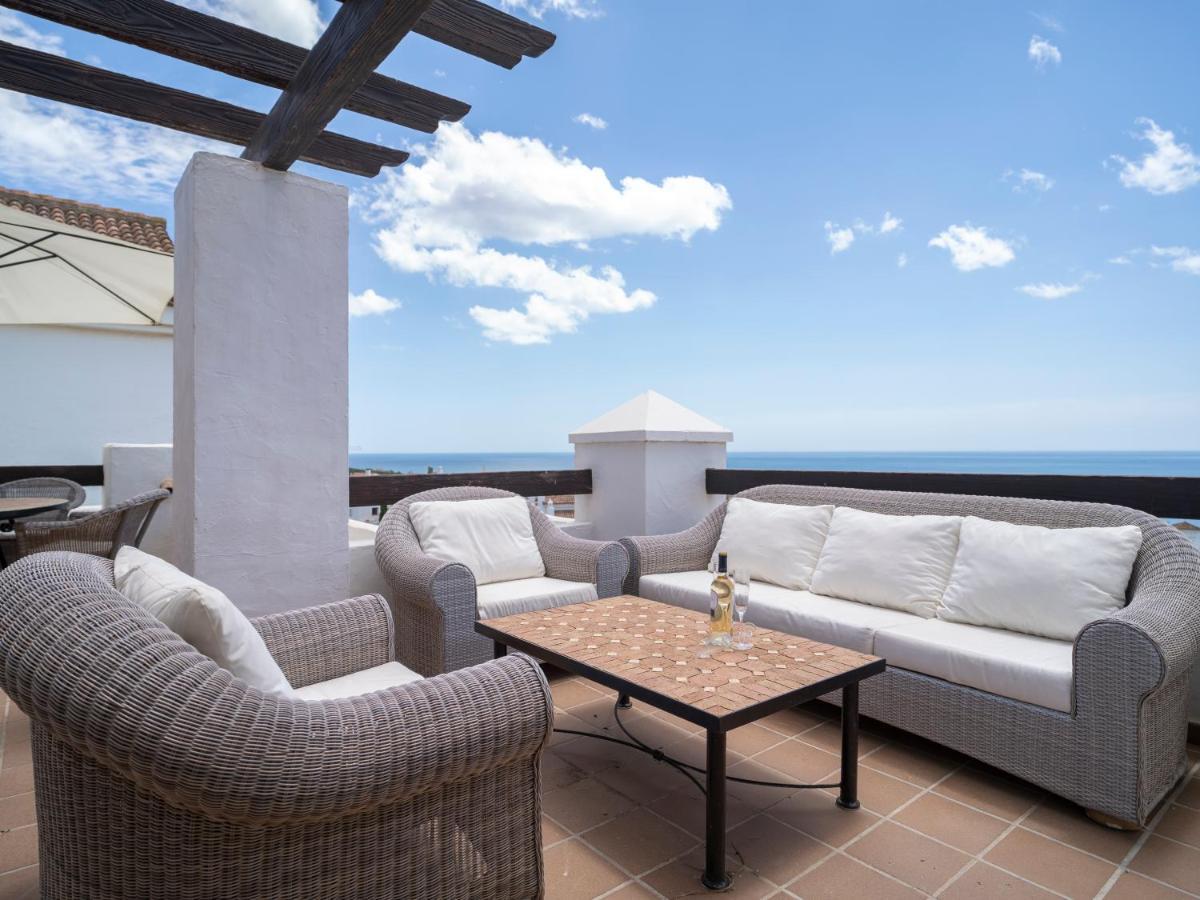 Sanders Alcaidesa - Great Two-Bedroom Apartment With Terrace ภายนอก รูปภาพ